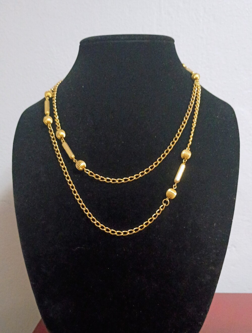 Vintage Gold Toned Flapper Necklace